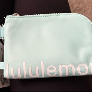 Lululemon Clippable Card Pouch